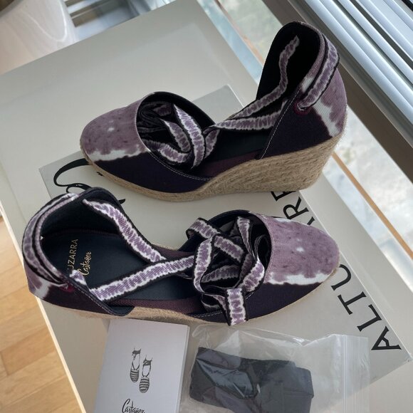 CASTANER x ALTUZARRA Carina Wedges/ Color: Malva - Picture 3 of 6
